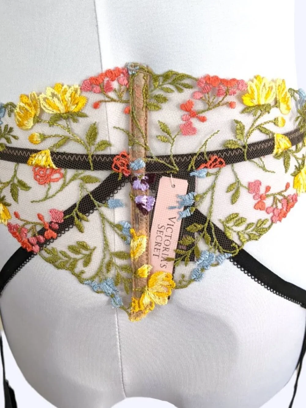 Victoria's Secret Dream Angels Garter Belt Floral Embroidered Lace Size M/L